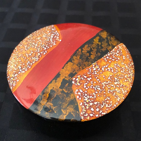 Artist Lacquer Trinket Box - Picture 1 of 4
